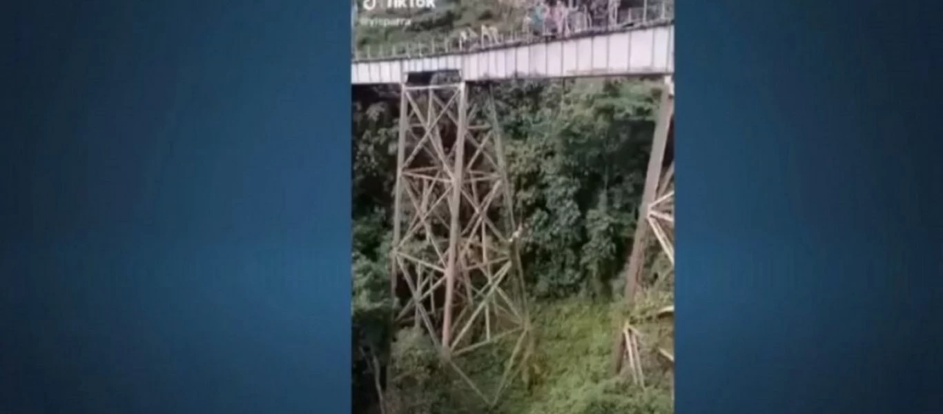 Κολομβία: Ετοιμαζόταν για bungee jumping, μπέρδεψε το σινιάλο και πήδηξε χωρίς να την έχουν δέσει (βίντεο)